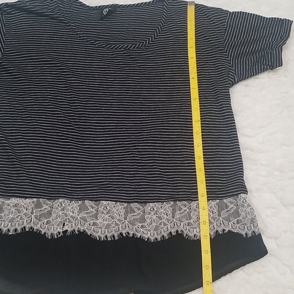 BOBEAU STRIPED SHORT SLEEVES TOP💥 - Picture 10 of 10